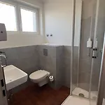 Ishi Отель Вольфсбург